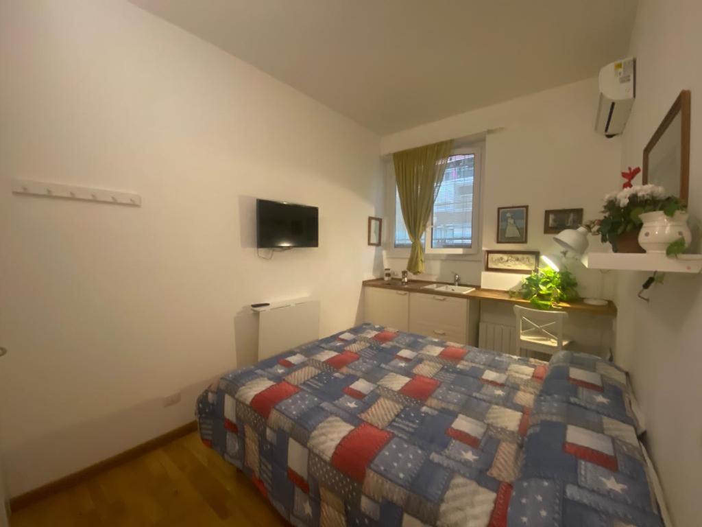 Piccolo E Indipendente A Garbatella Apartamento Roma Exterior foto